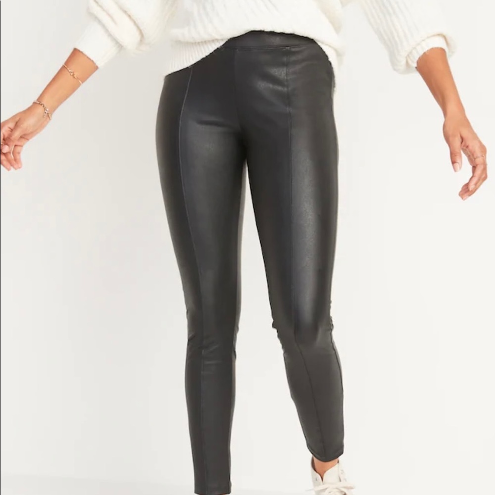 New with Tags Old Navy Faux Leather Pants